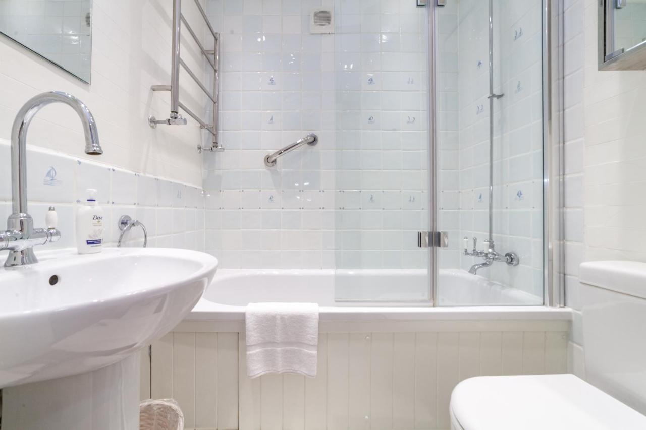 Charming And Spacious 1 Bedroom Flat In Battersea London Exterior photo